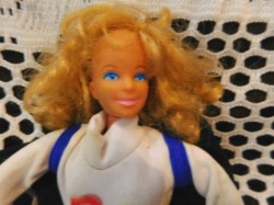 barbie puppet a